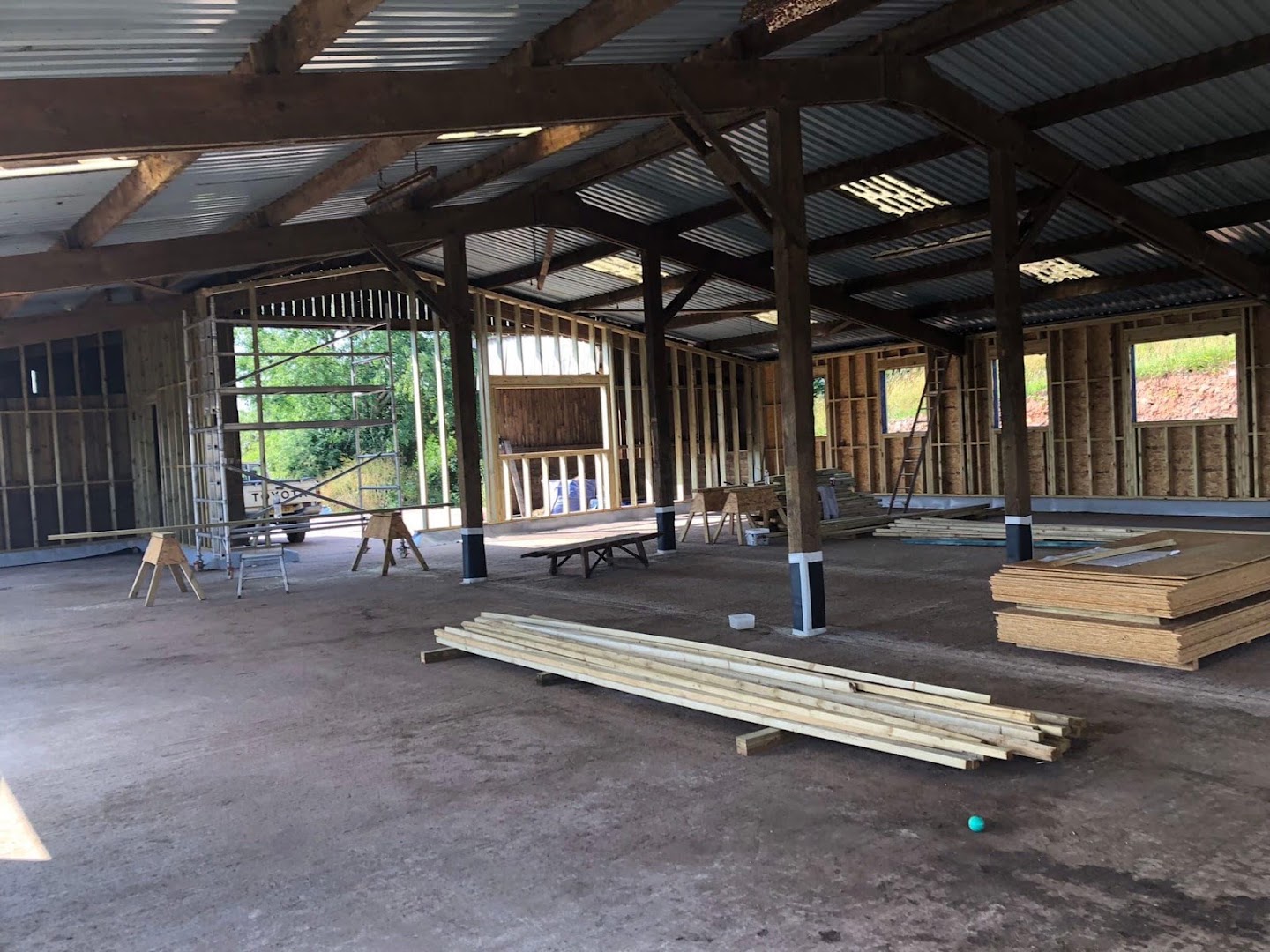 ARTEAGA CARPENTRY LTD — Photos 13